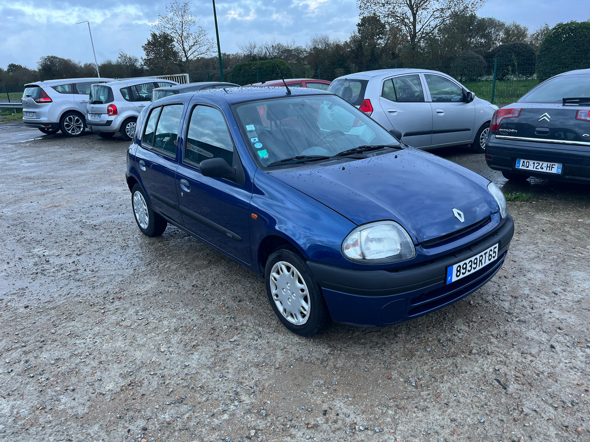 RENAULT Clio 1.9D 130854KM