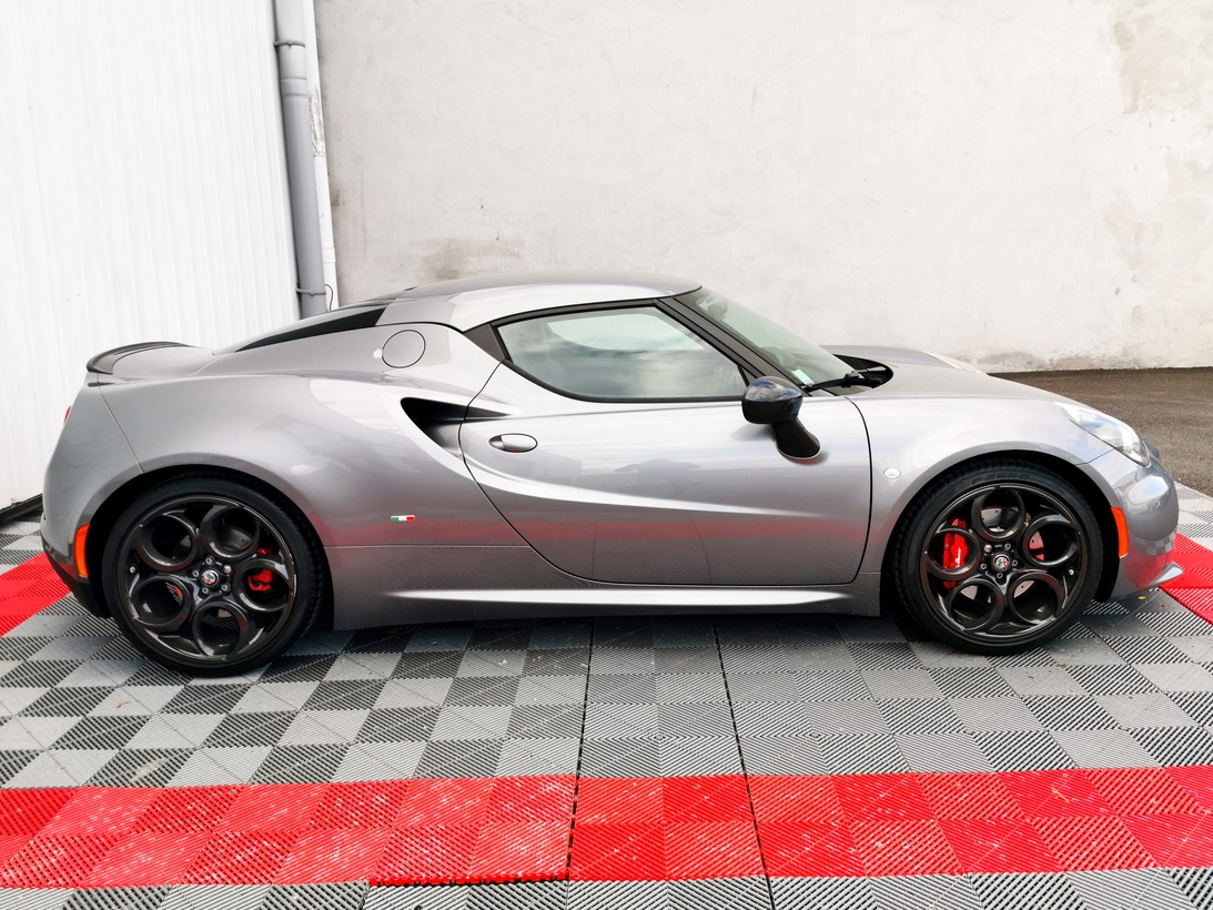 Alfa Romeo 4C SERIE EDIZIONE SPECIALE 63/100 D