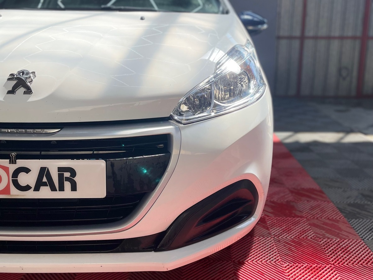Peugeot 208 1.6 hdi Like 75ch Garantie 6 mois ✅