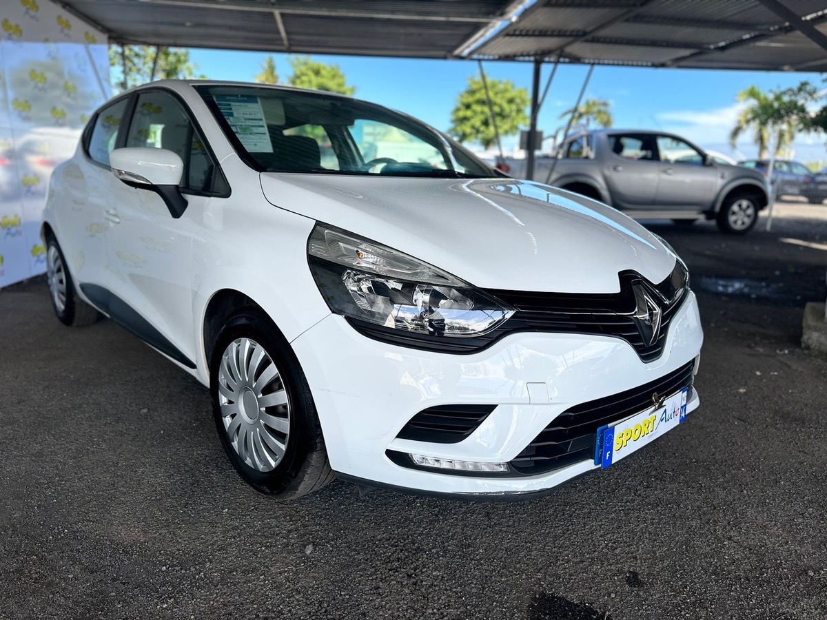 RENAULT Clio iv