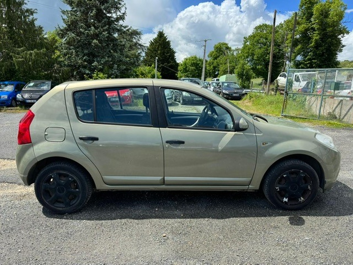 Dacia Sandero 1.5 dci 70cv kit de distribution neuf 213019kms