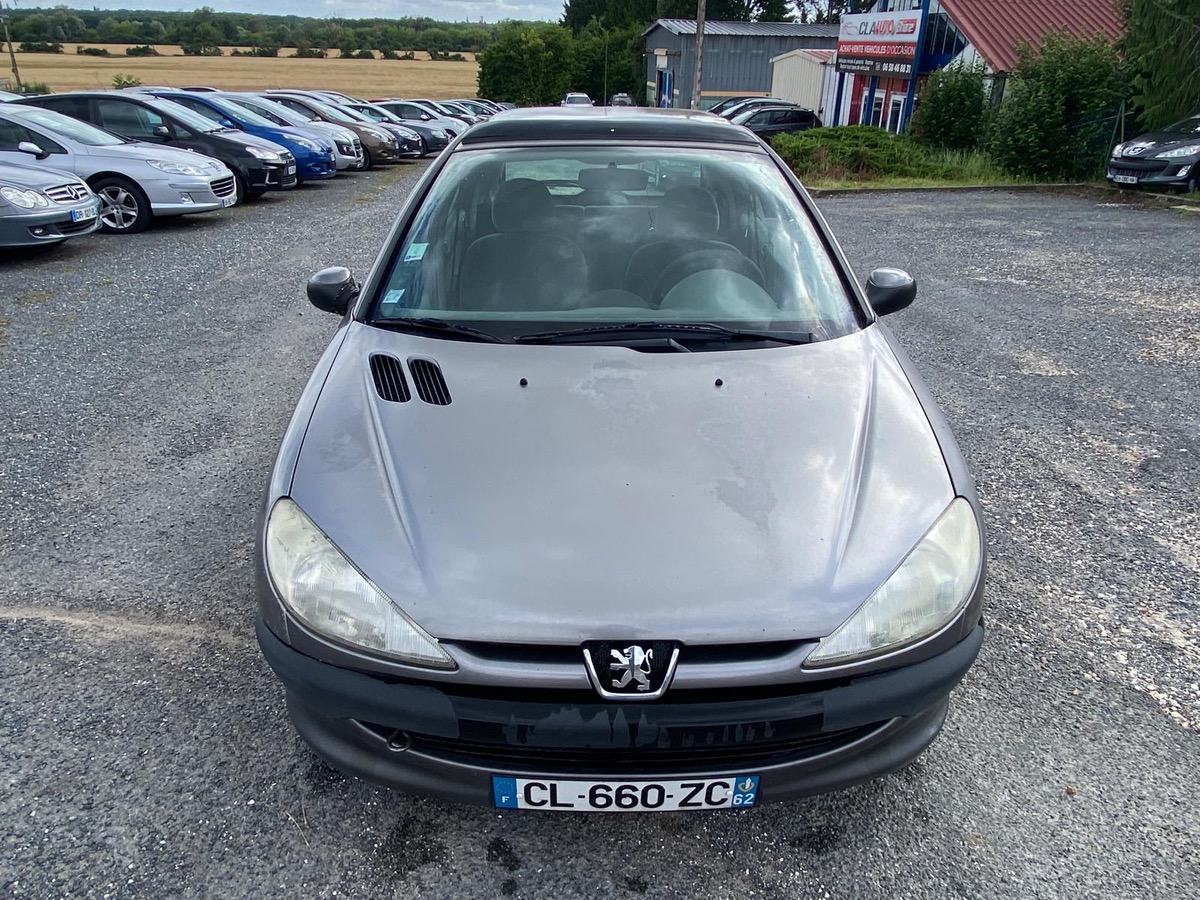 Peugeot 206 1.9d 70cv 145001kms petit prix  faible km