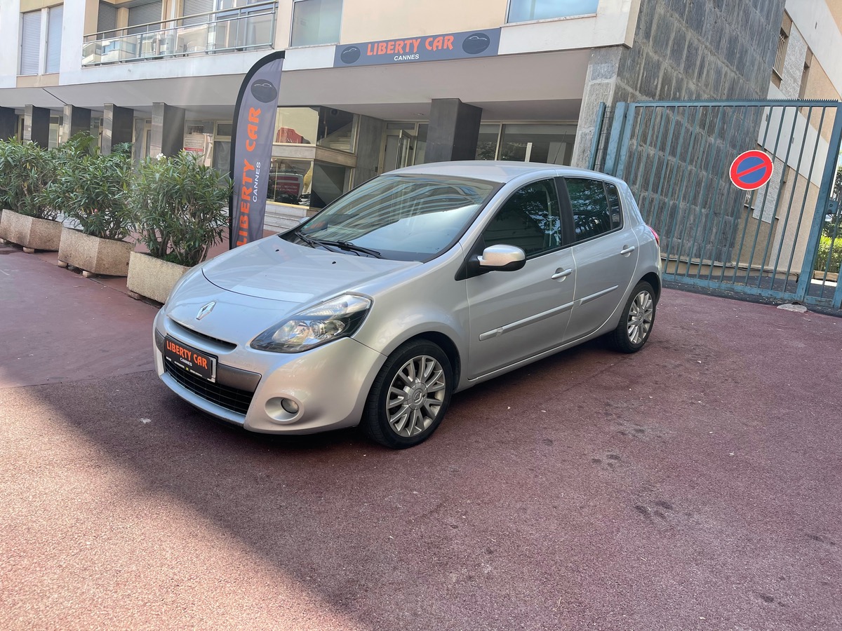 RENAULT Clio 3 75 CV / GPS