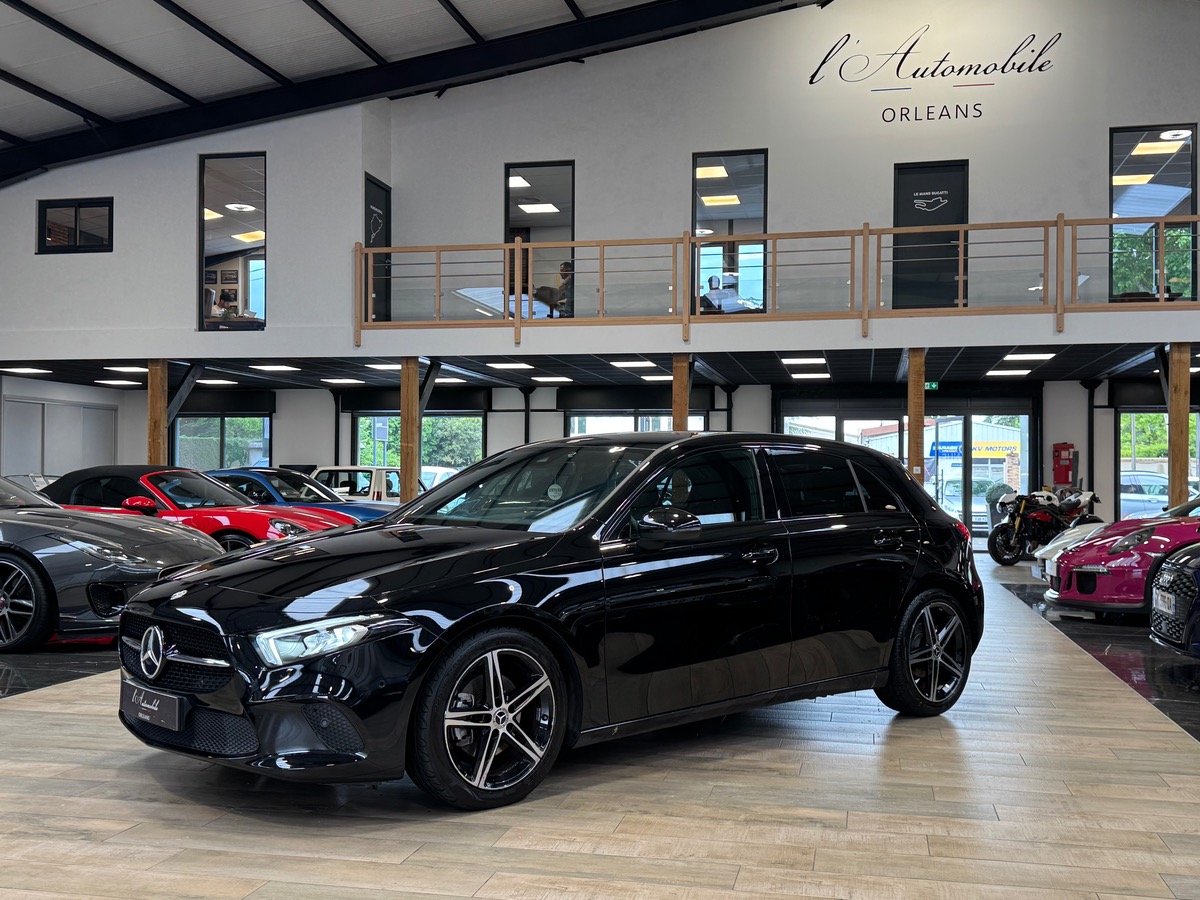 Mercedes-Benz Classe A 200 PROGRESSIVE LINE 163CV 7G-DCT 1ERE MAIN