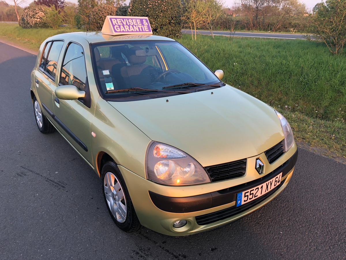 RENAULT Clio 1.2 CONFORT AUTHENTIQUE 113 653 KMS