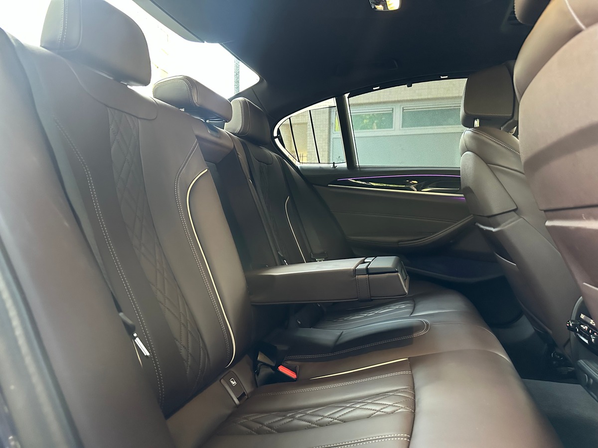 Bmw Série 5 530e M Sport Steptronic 8BVA 252ch Toit Ouvrant