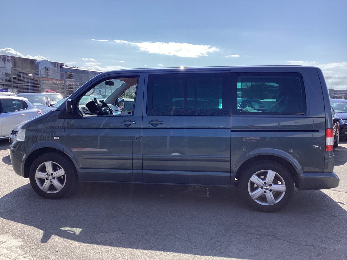 Volkswagen T5 Multivan 2.5 TDI Highline   7 places