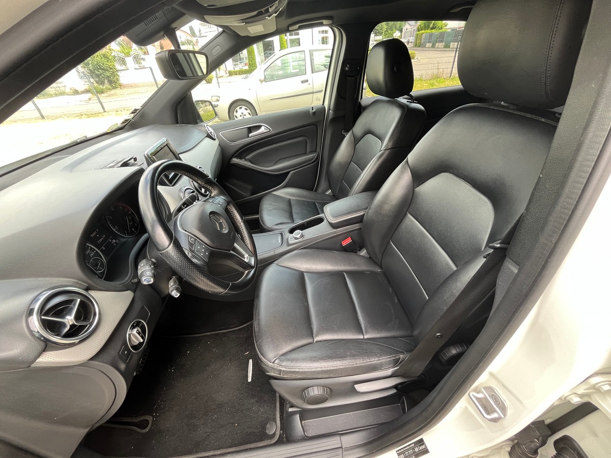 Mercedes-Benz Classe B 180 cdi Fascination, TOIT OUVRANT, RADAR, CAMERA, REGULATEUR