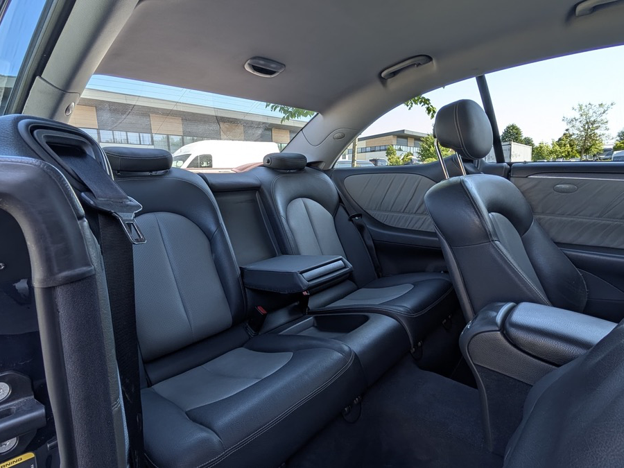 Mercedes-Benz Classe CLK Avantgarde 270 CDI 170