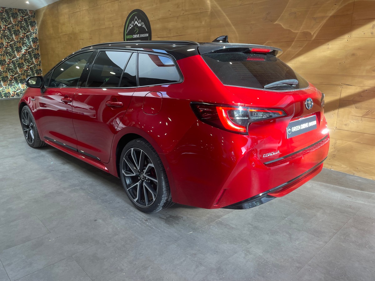 Toyota Corolla TOURING-SPORTS 2.0 180H 155 HYBRID FULL-HYBRID COLLECTION BVA