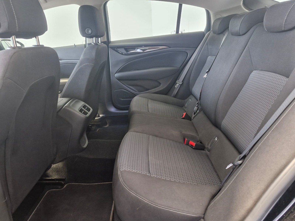Opel Insigna Grand Sport 2.0 CDTI 175 CV  ELEGANCE