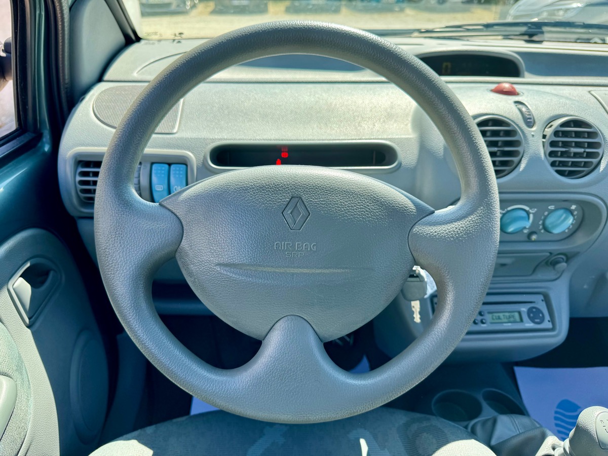 RENAULT Twingo 1.2 EMOTION 60 CV FAIBLE KILOMÉTRAGE SUIVI CONCESSION
