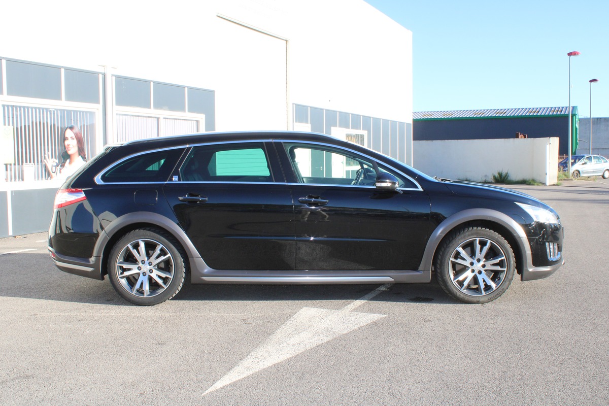 Peugeot 508 RXH 2.0 HDI 163 FAP + ELECTRIQUE 37 BMP6