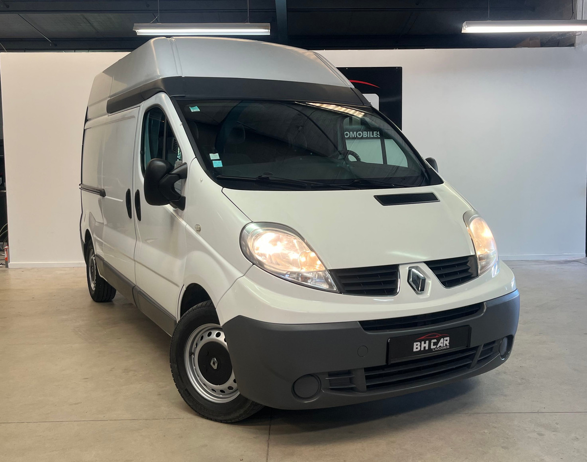 Image: RENAULT Trafic L2H2 2.0 DCI 90 ch 3P BVM6