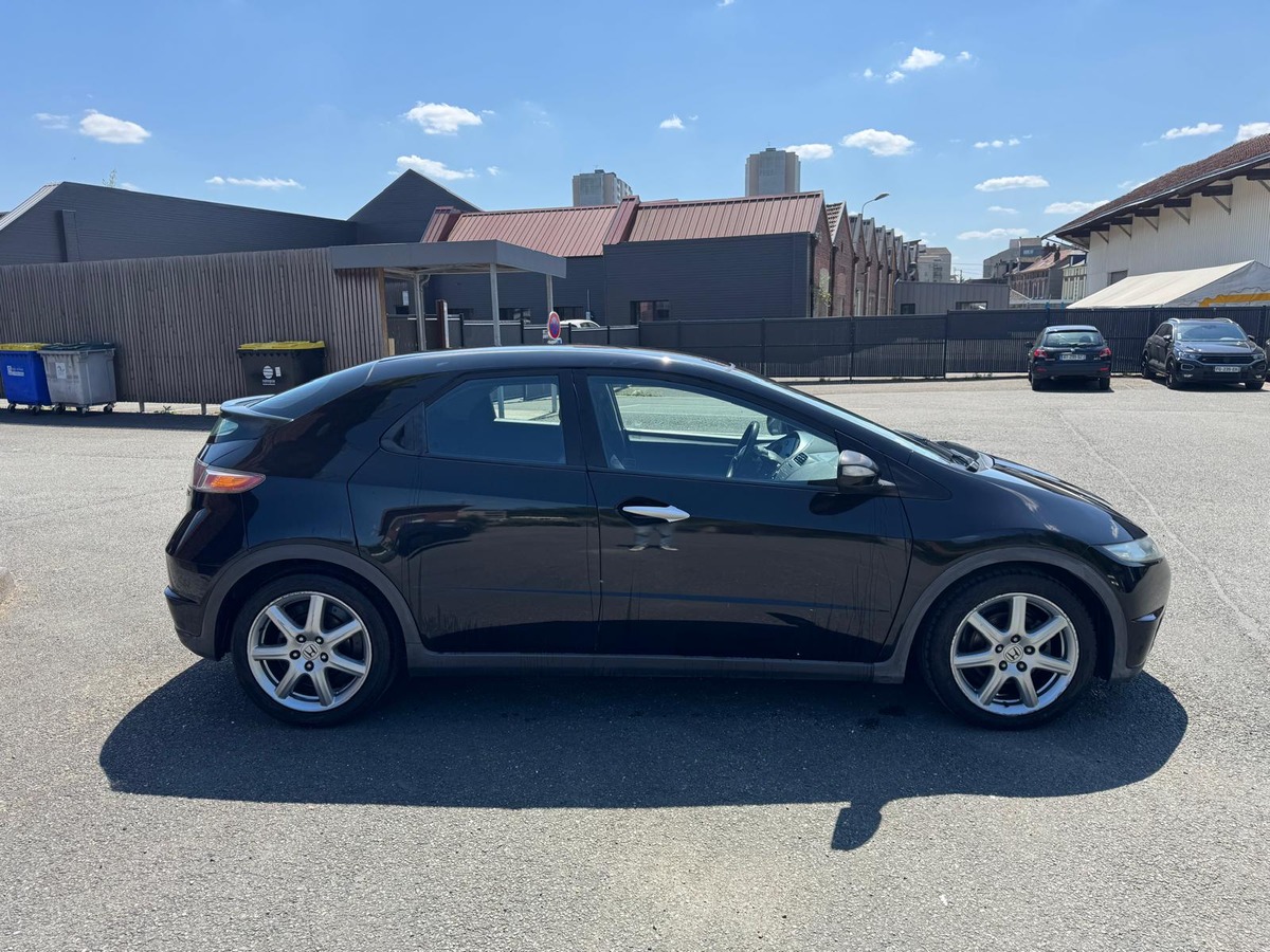 Honda Civic 2.2 cdti 140cv confort - garantie
