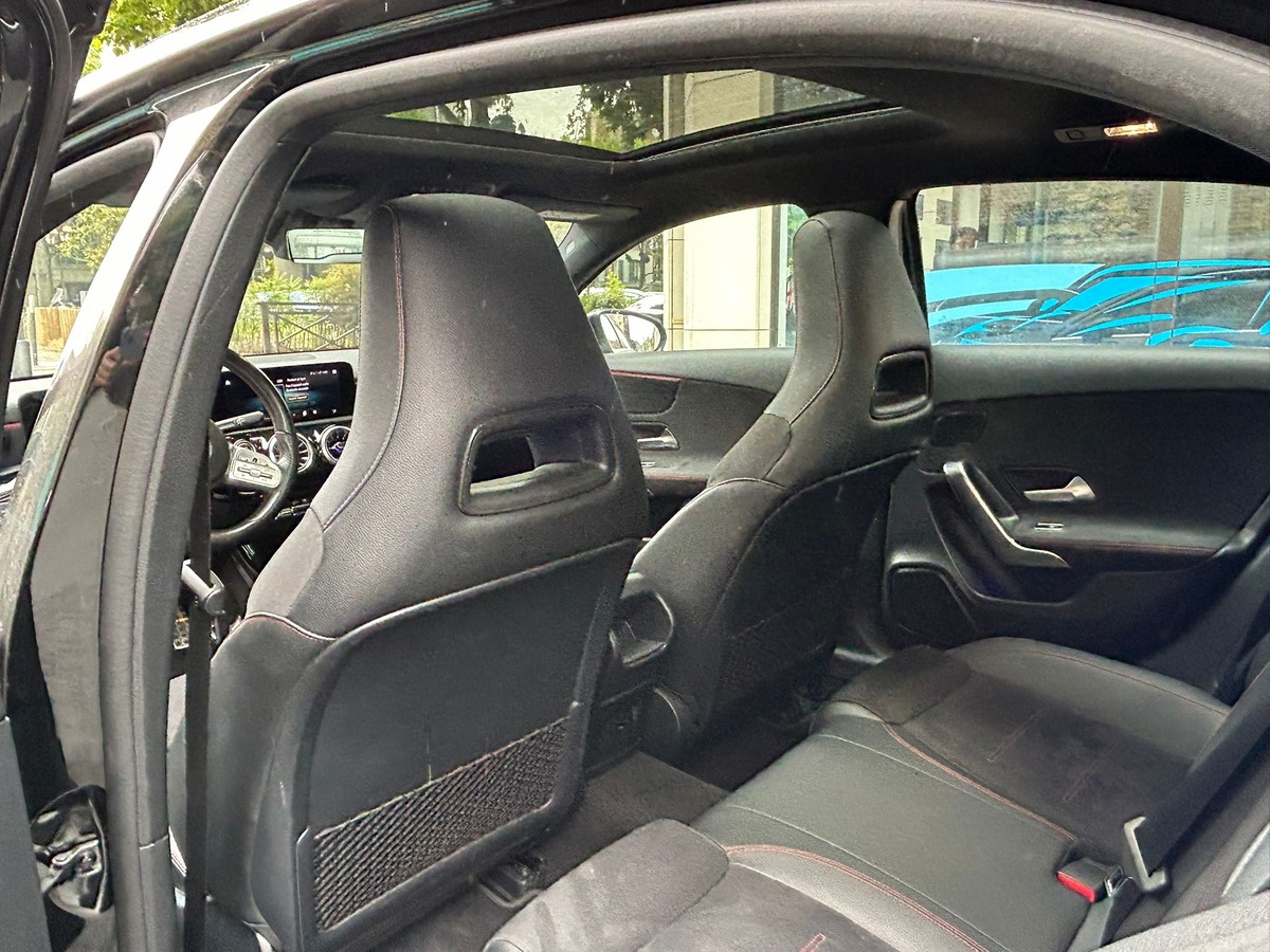 Mercedes-Benz Classe A IV 250 E 8CV AMG LINE 8G-DCT (Full Options)