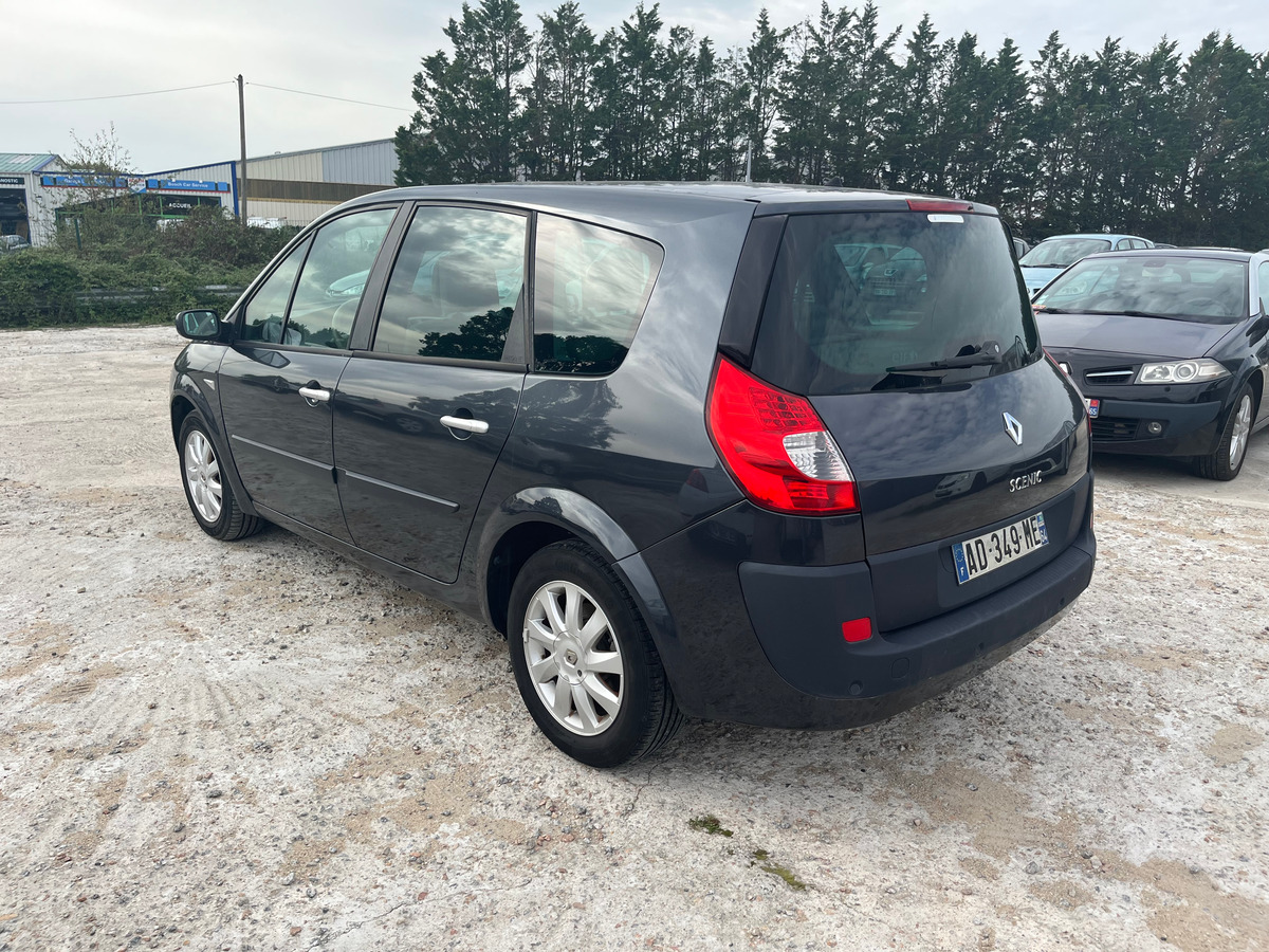 RENAULT Grand Scenic 2.0 dci  150CH JADE 124371KM