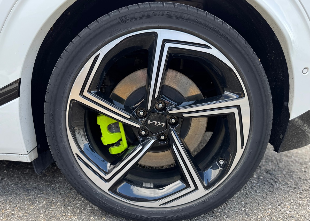 Kia EV6 585 CH AWD GT 77.4KWH