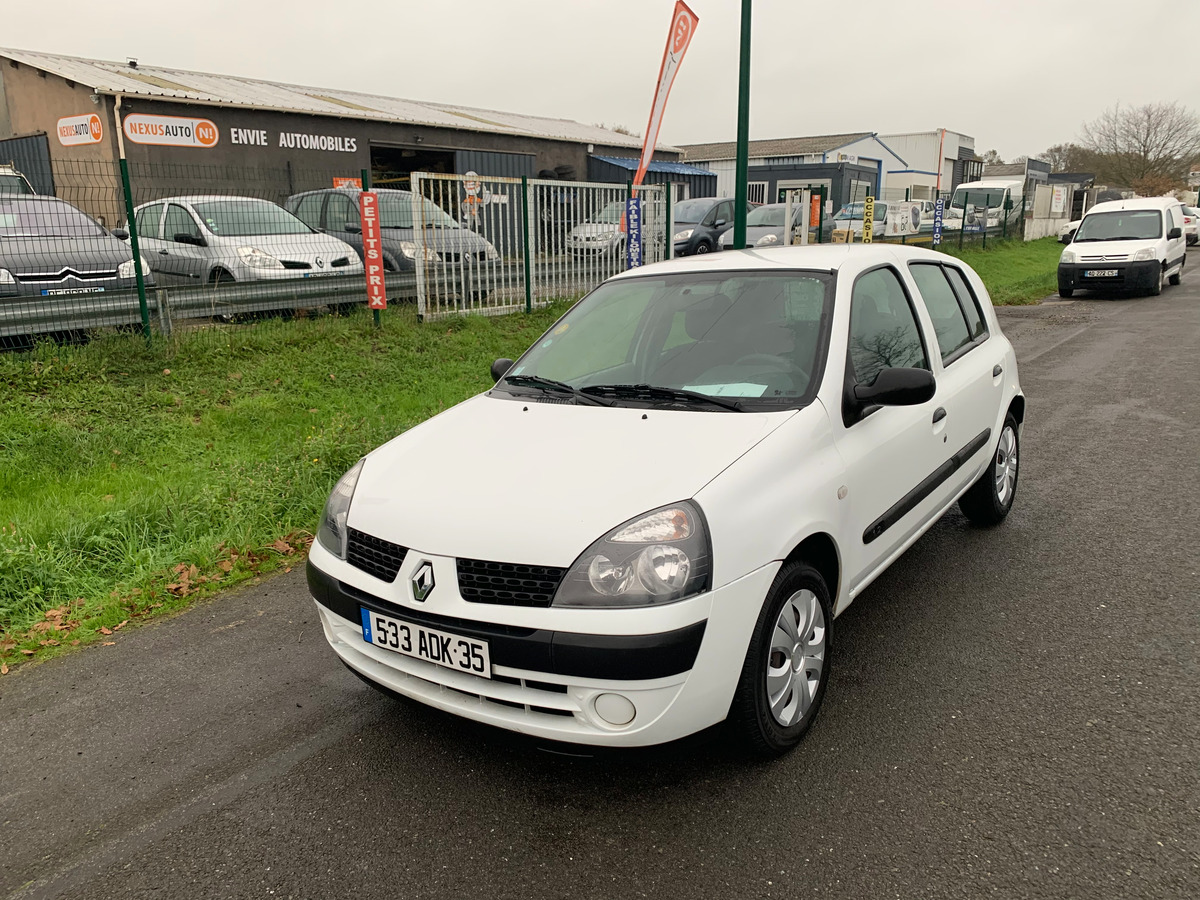 RENAULT Clio 1.2i 60CH 1ER MAIN 50695KM