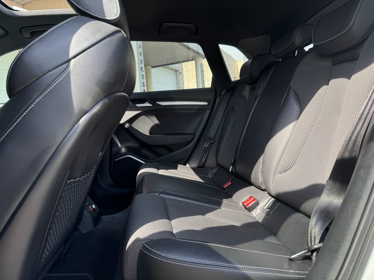 Audi A3 Sportback Sline 8V 1.8 TFSi S-Tronic7 180 cv - Boîte auto - Toit Ouvrant