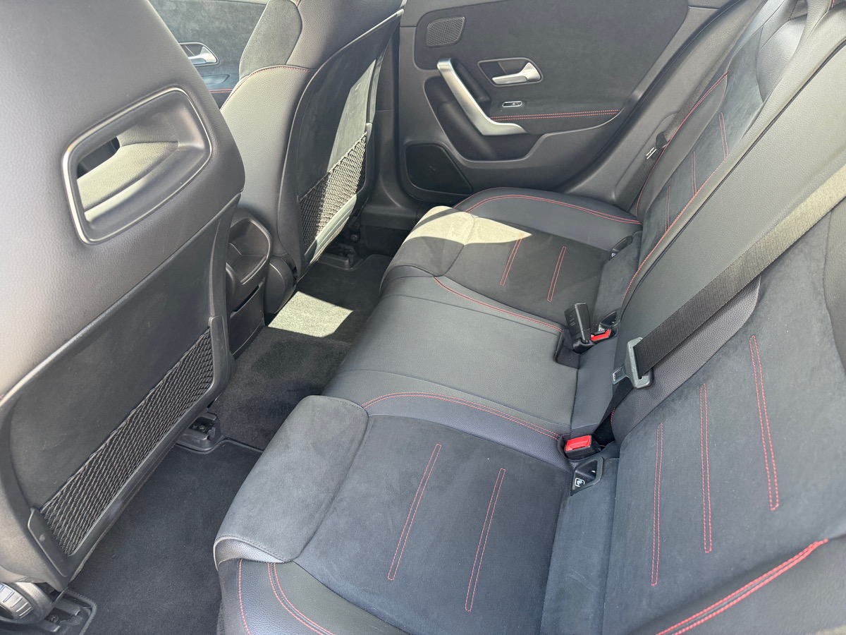 Mercedes-Benz Classe A 220 2.0 7G-DCT 190cv AMG line, Suivi Complet MERCEDES, Sièges Chauffants