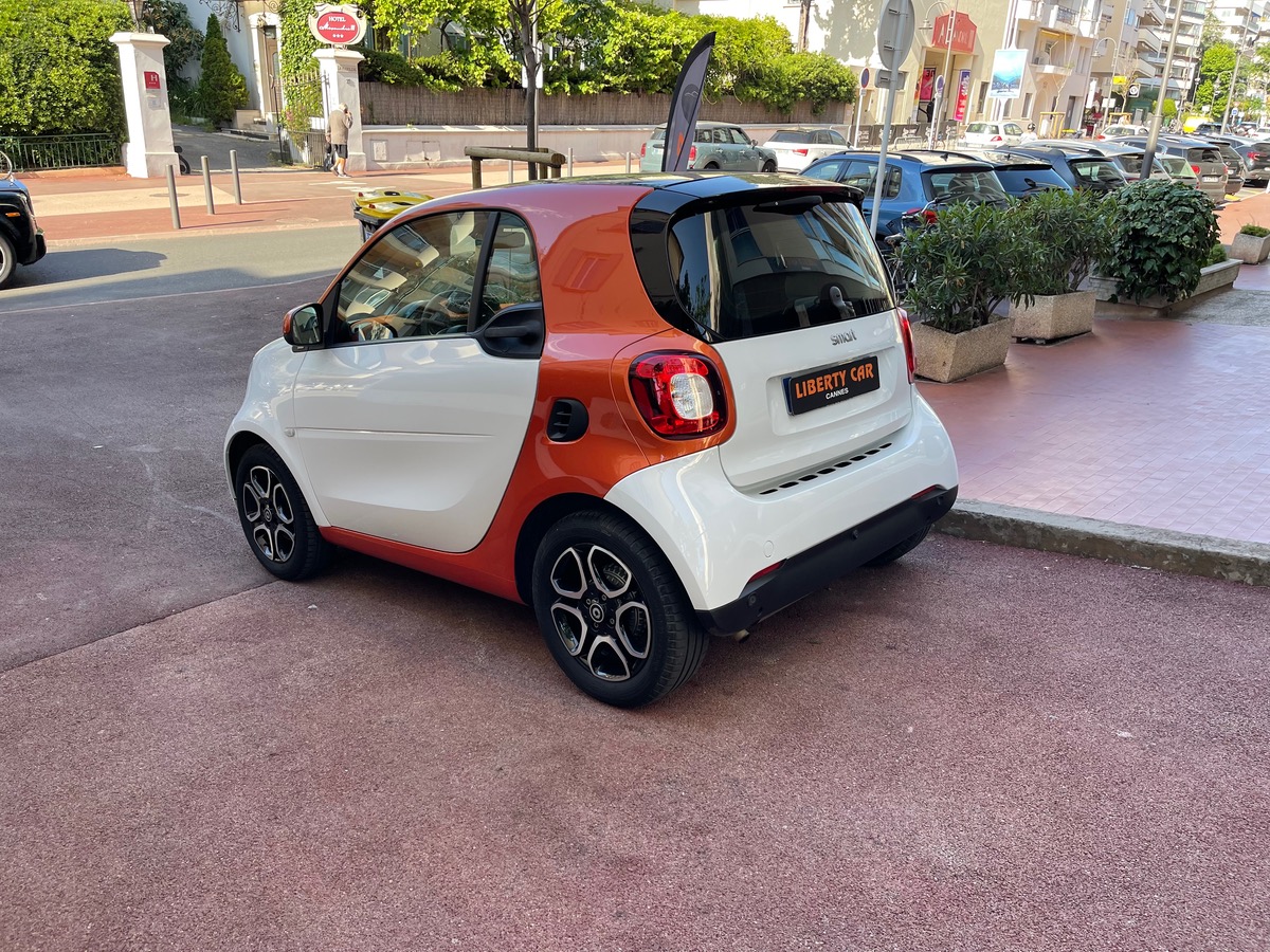 Smart FORTWO 71 CV Ecran / Radar Arr / Jantes Prime / Toit Panoramique