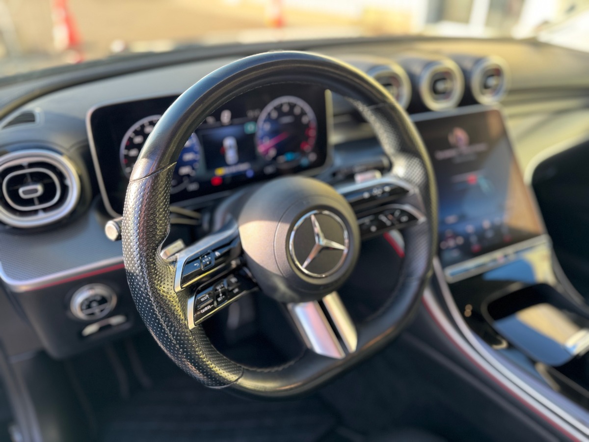 Mercedes Benz Classe C 300 2.0 i EQ Boost 9G-TRONIC 258 cv Boîte auto - PACK AMG - SONS BURMEISTER