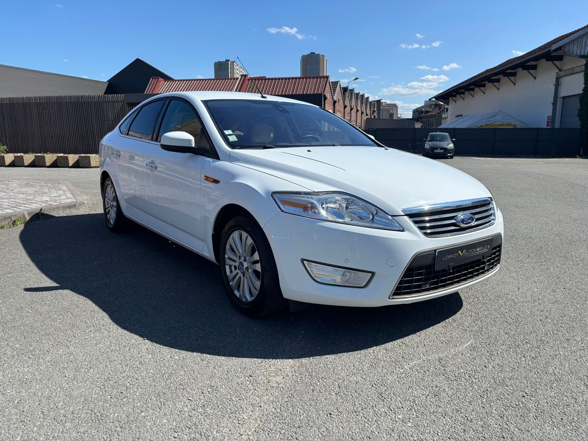 Ford Mondeo 2.0 TDCI GHIA - ATTELAGE- Distribution neuve - Révisé - Garantie