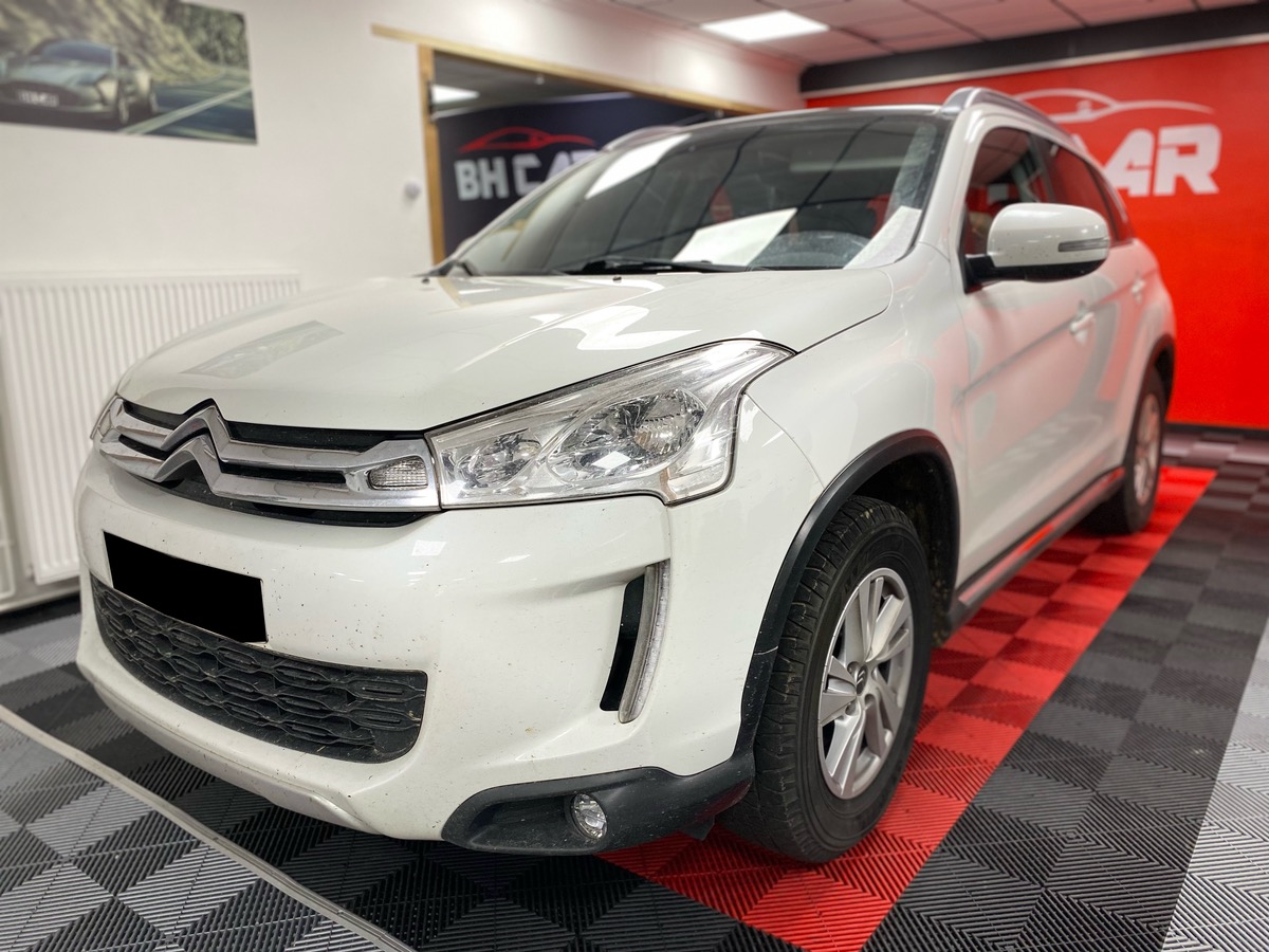 Image: Citroën C4 Aircross HDi 115 S&S 4x2 Confort