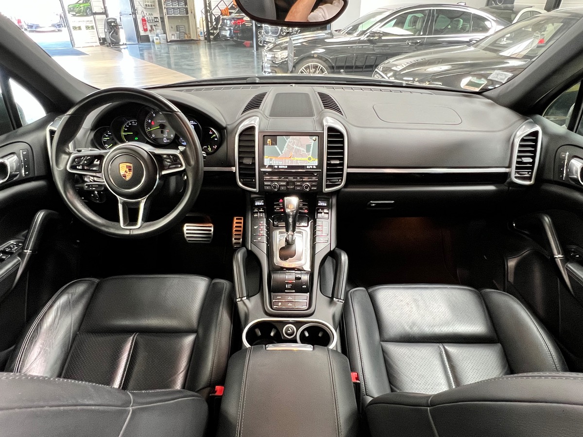 Porsche Cayenne S HYBRID 3.0 V6 416 TO/BOSE/CAM o