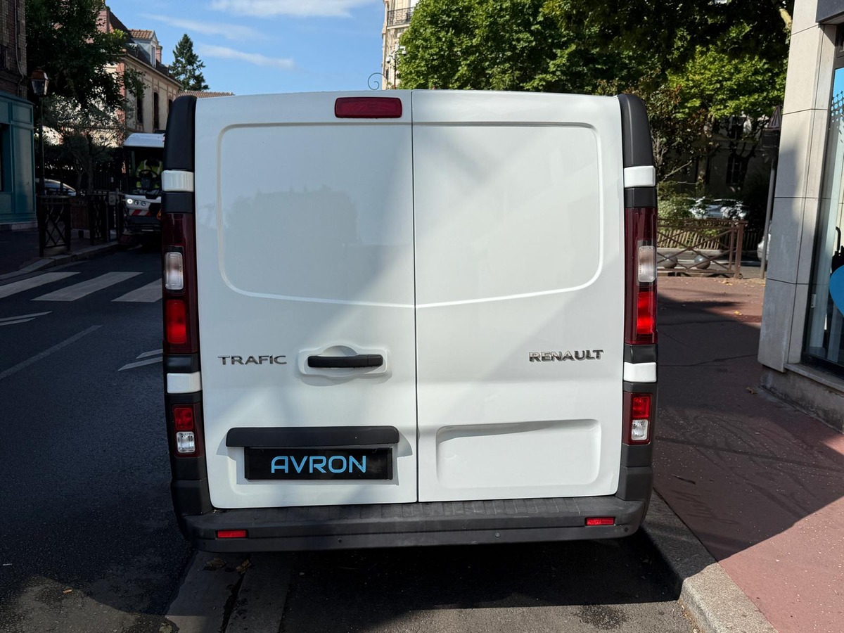 RENAULT Trafic III (2) FOURGON L2H1 2.0 DCI 1300 120