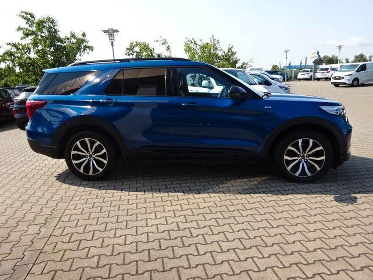 Ford Explorer III 3.0 EcoBoost 457ch PHEV ST-Line i-AWD BVA10 / toit ouvrant / hayon élec/7 PLACES