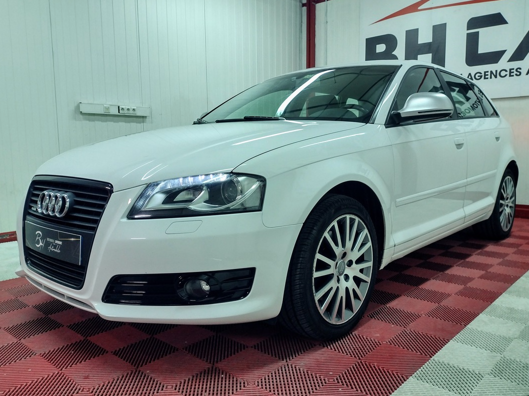 Image: Audi A3 Sportback 2.0 TFSI 200CH AMBITION LUXE QUATTRO S TRONIC