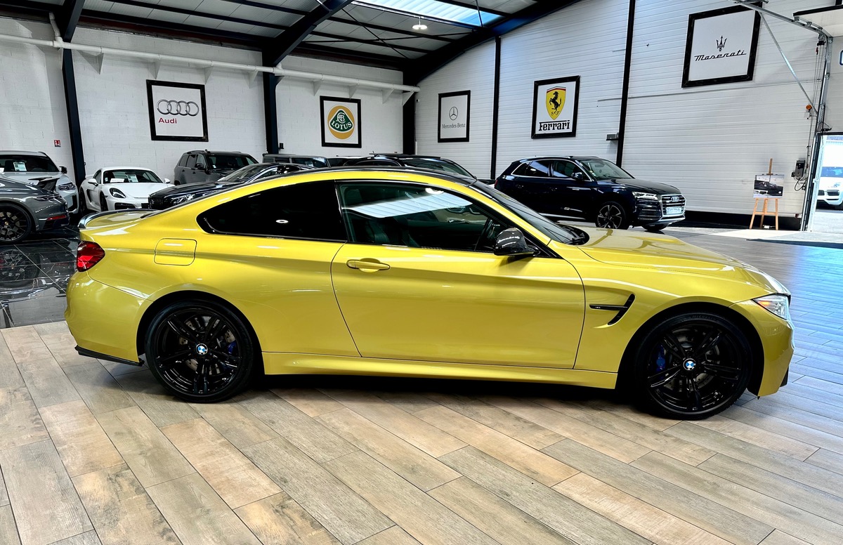 Bmw M4 Coupé F82 3.0 431 DKG7 Options+++