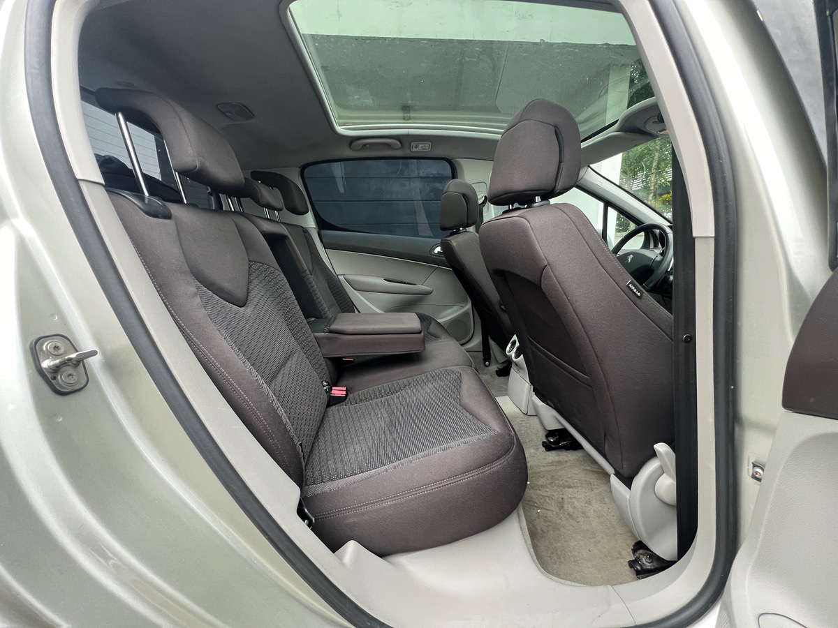 Peugeot 308 Neubauer 1.6 HDI 90 Boite Auto 6