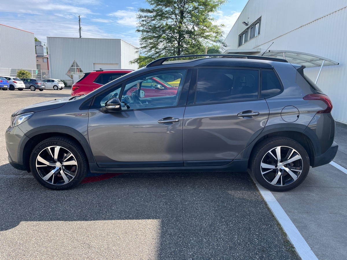 Peugeot 2008 1.5 BLUEHDI 120 S&S GT LINE EAT6 + SUIVI COMPLET + ATTELAGE