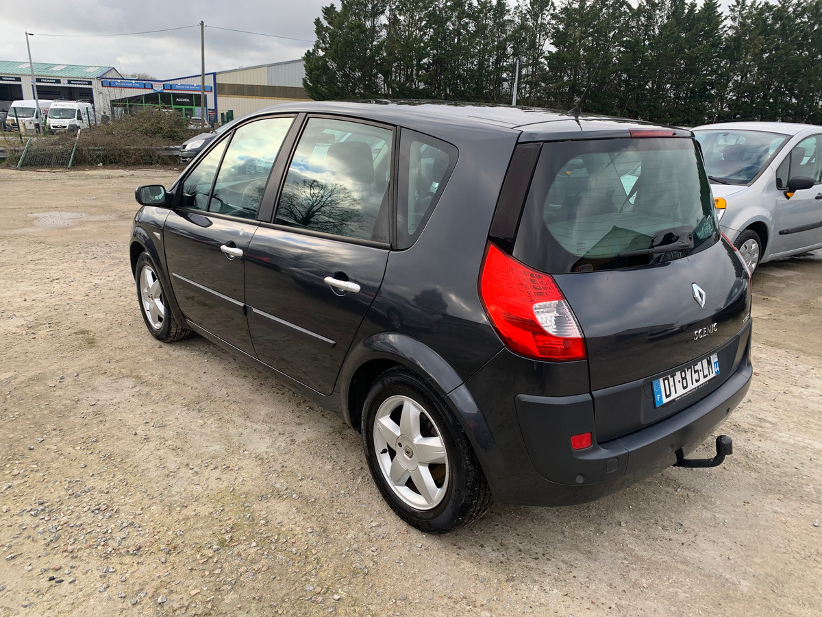 RENAULT Scenic 1.9 DCI 130CH 214247KM