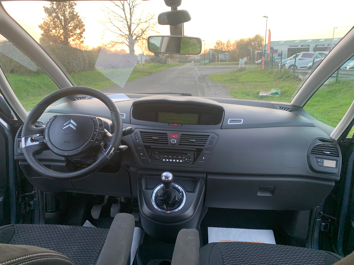 Citroën C4 picasso 1.6hdi 110CH 173585 KM1ER MAIN