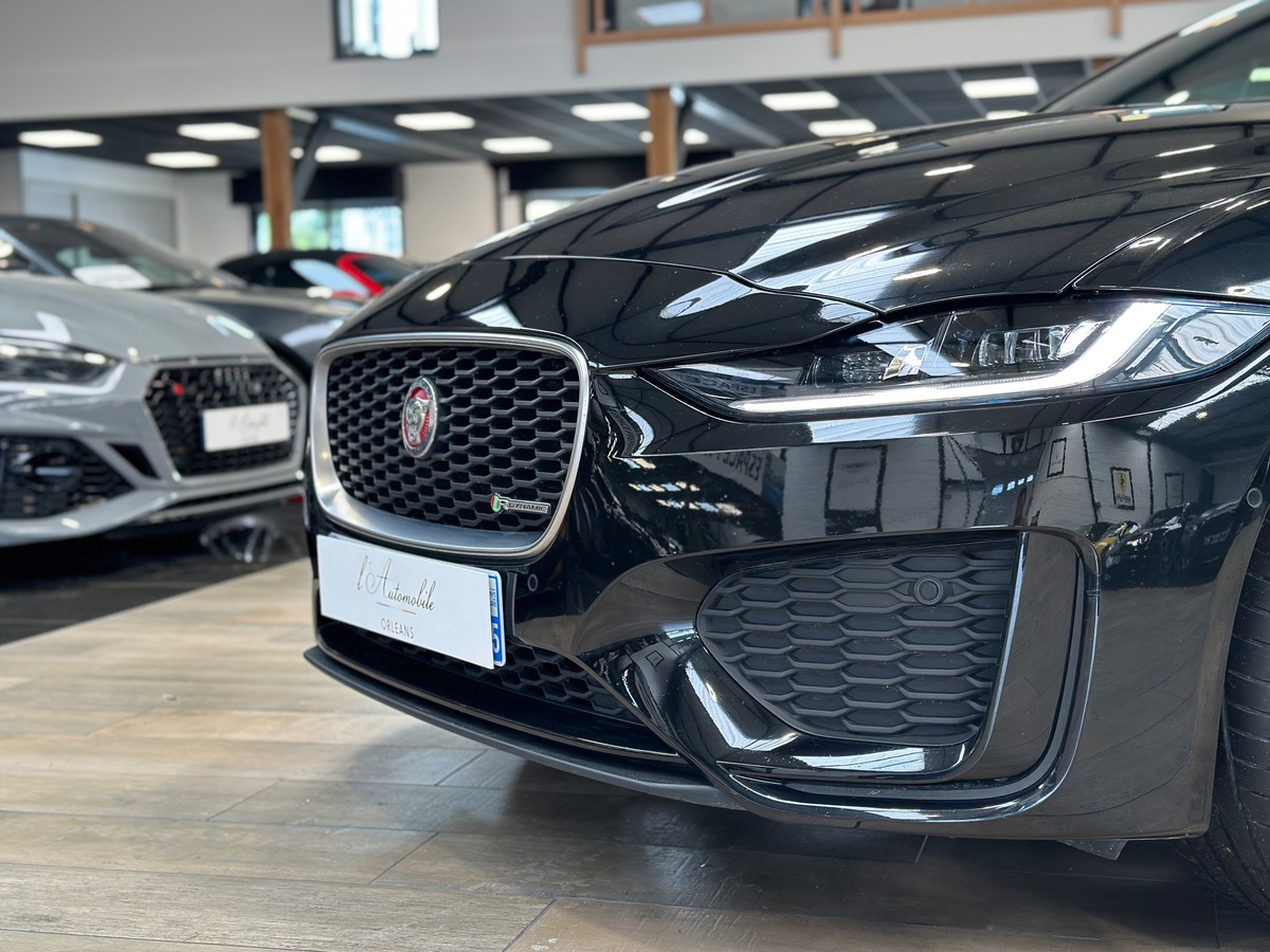 Jaguar XE D180 BVA AWD R-DYNAMIC SE