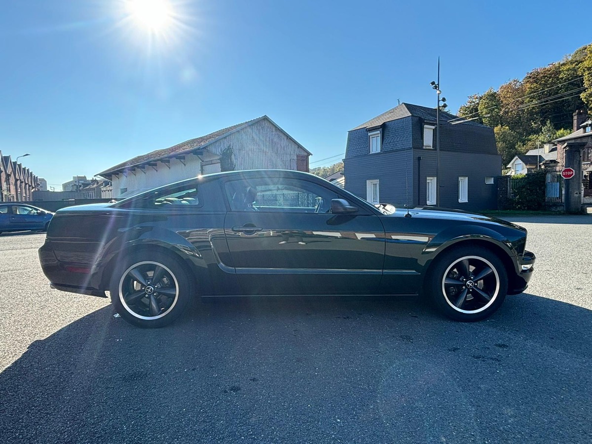 Ford Mustang GT BULLITT V8 4.6 N°4333/7700