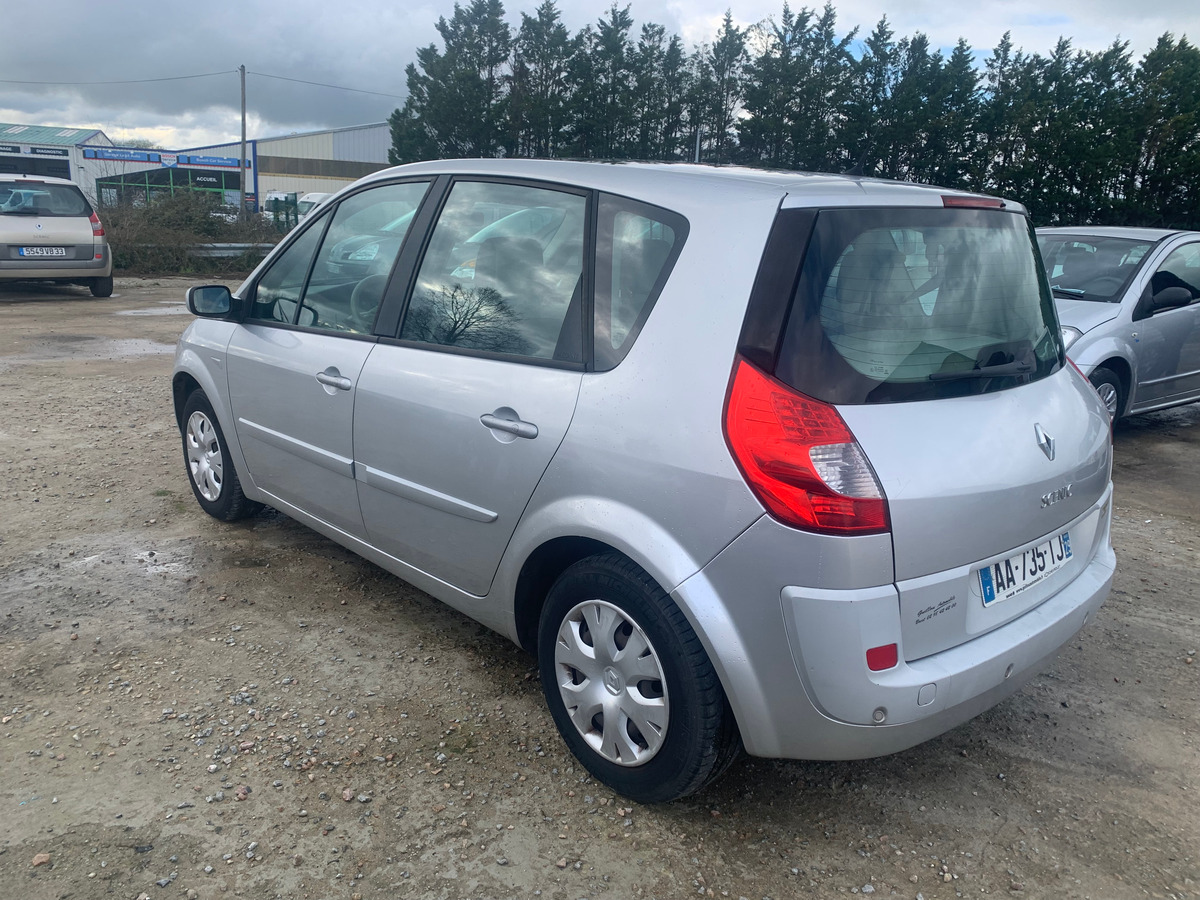 RENAULT Megane scenic 1.5 dci - 105ch 197965km