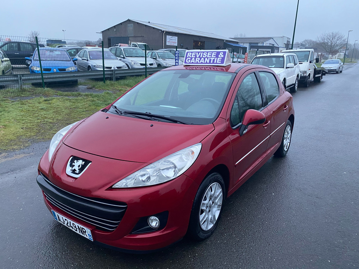 Peugeot 207 1.4 HDI 70cv Premium