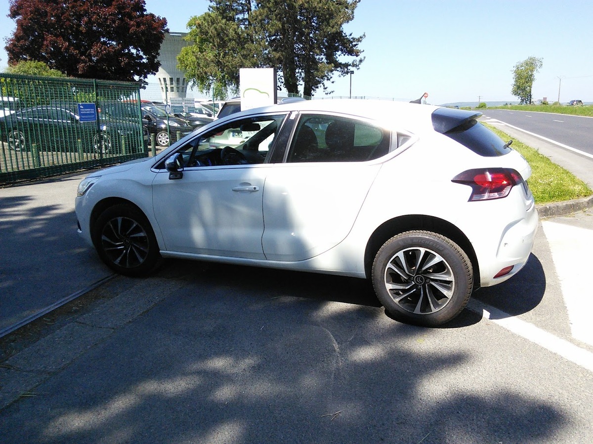 Citroën DS4 2.0 HDi  136