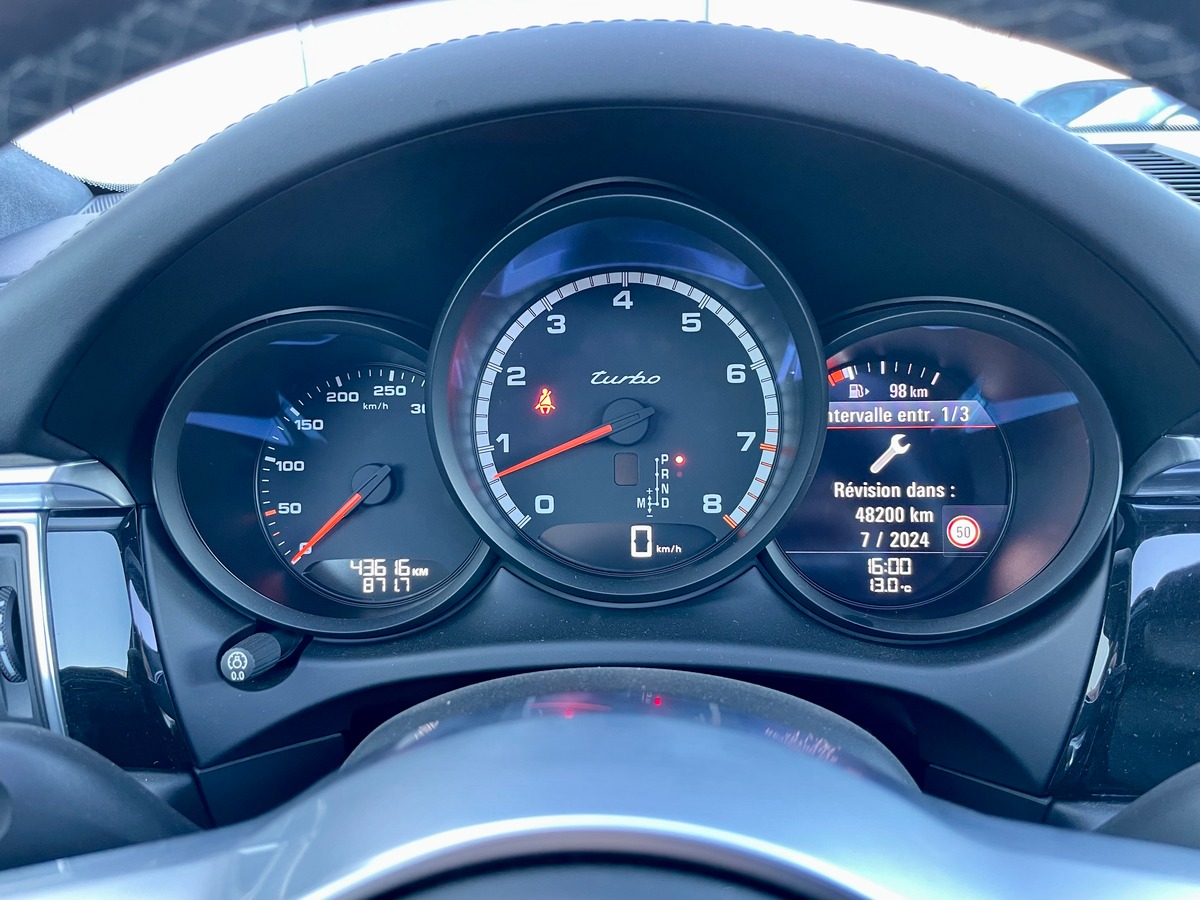 Porsche Macan 3.6 V6 Turbo TO / Bose / PDLS+ c