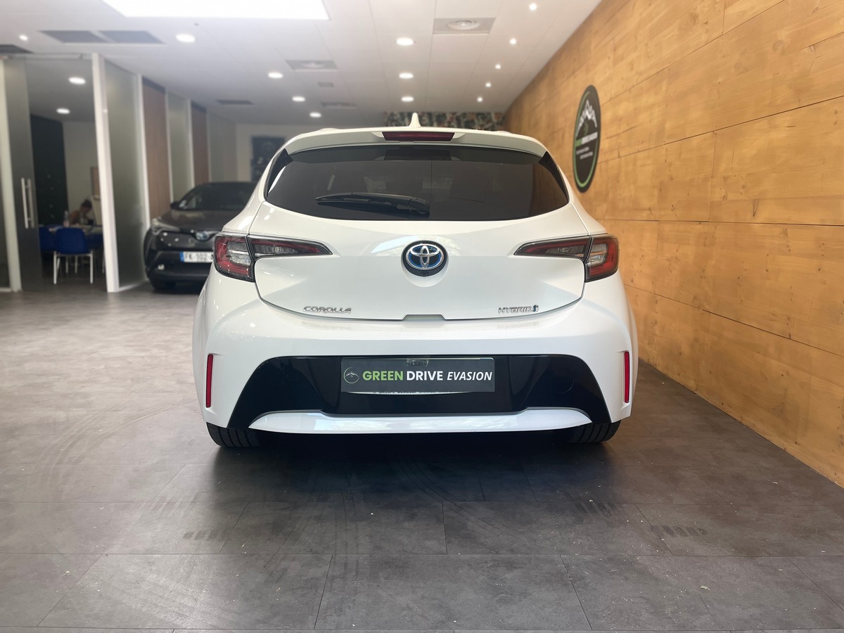 Toyota Corolla 1.8 FULL-Hybride design