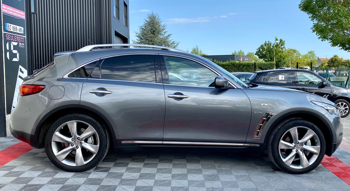 Infiniti QX70 3.0D S 238 CH PREMIUM