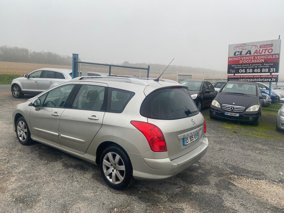 Peugeot 308 sw 1.6 hdi 112cv faible km d’origine 