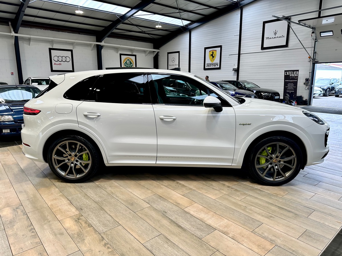 Porsche Cayenne III 3.0 V6 462 E-Hybrid Options+++