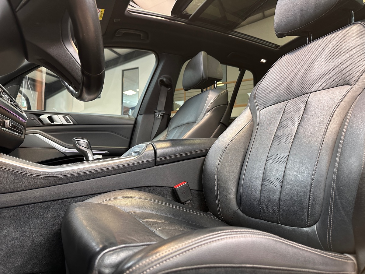 Bmw X5 xDrive30D 265 cv M SPORT - Attelage - Suivi BMW 30 d 30d