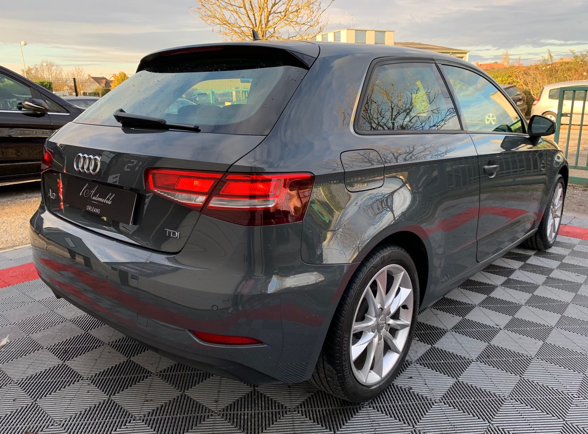 Audi A3 III 2.0 TDI 150 BUSINESS LINE 3P j